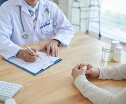 filling-in-medical-record_1098-18239 1.jpg filling-in-medical-record_1098-18239 1.jpg
